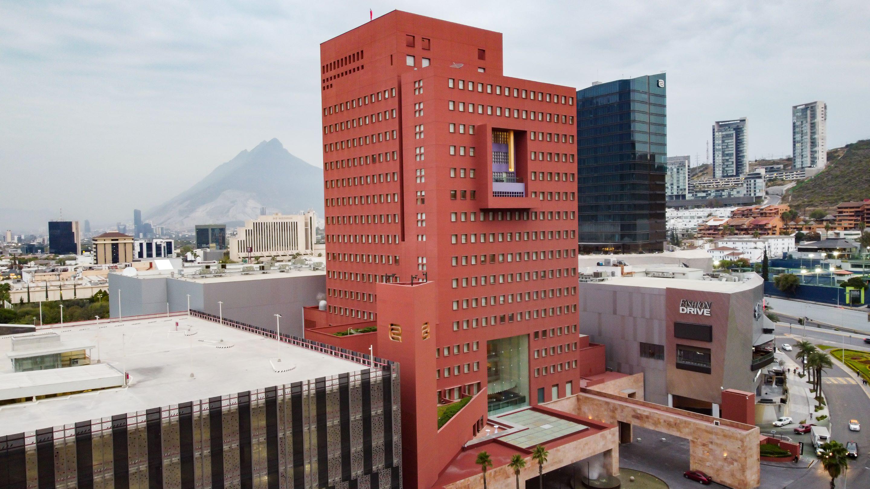 Camino Real Monterrey Hotel San Pedro Garza Garcia Buitenkant foto The building of the National Institute of Anthropology and History
