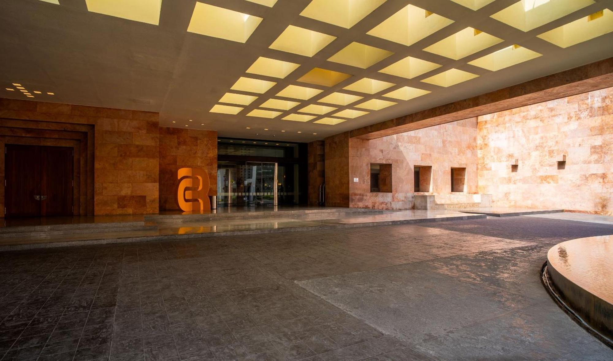 Camino Real Monterrey Hotel San Pedro Garza Garcia Buitenkant foto Entrance